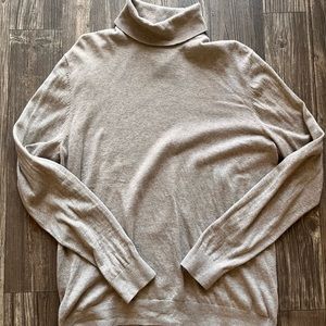H&M basic turtleneck size Large.